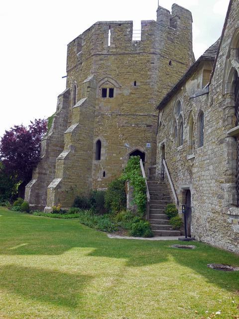 Stokesay Castle Summer outing to Shropshire 